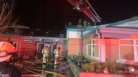 Crews investigate overnight fire at Mukilteo elementary school